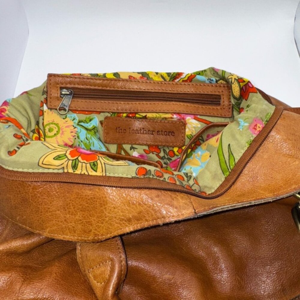 Tote - Picture 5 of 6